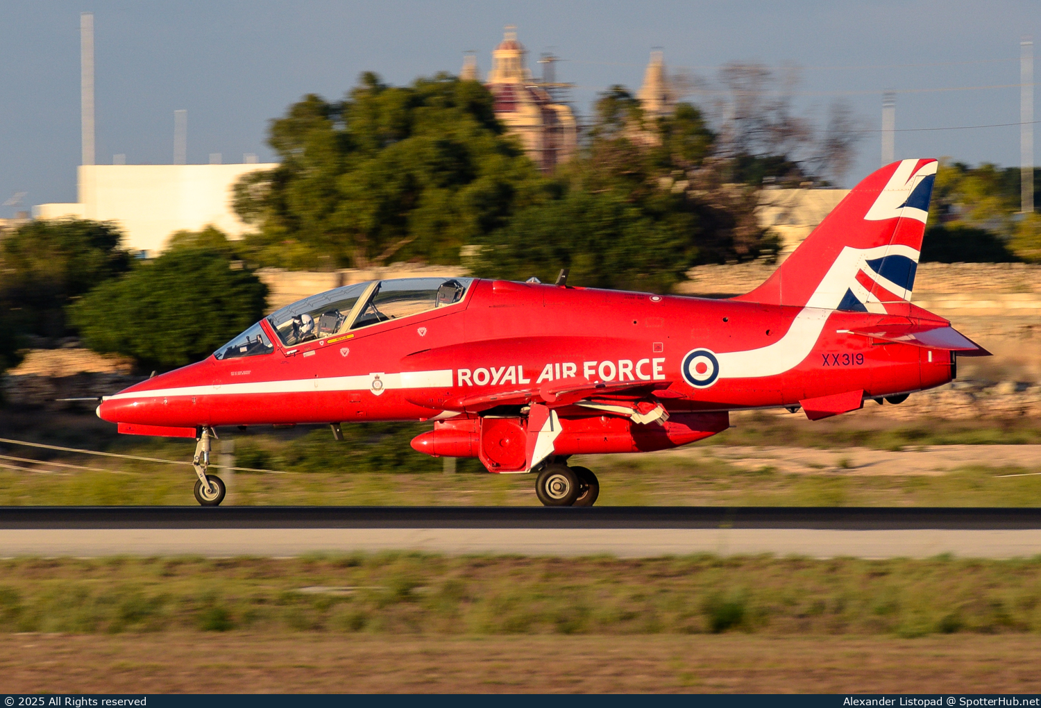 Photo of XX319 - British Aerospace Hawk T1A operated by Royal Air Force