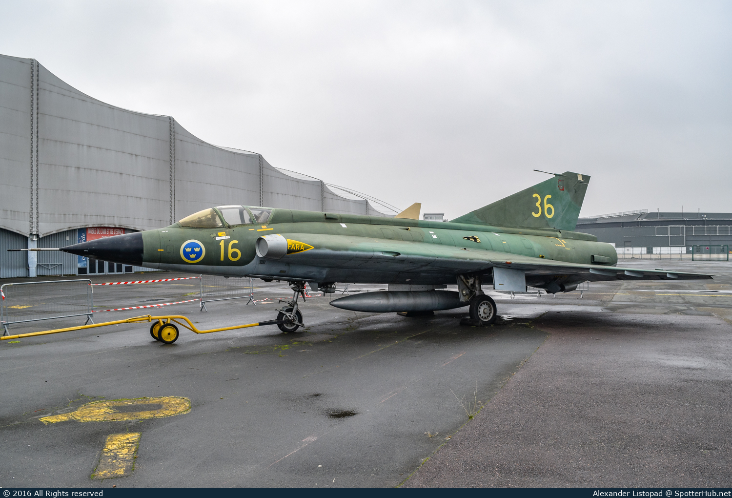 Photo of 35069 - Saab J 35A Draken operated by Swedish Air Force