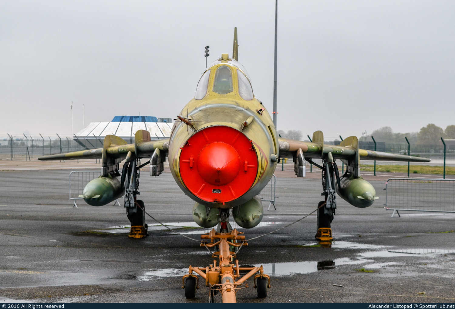 Photo of 98+09 - Sukhoi Su-22M4 Fitter-K operated by German Air Force