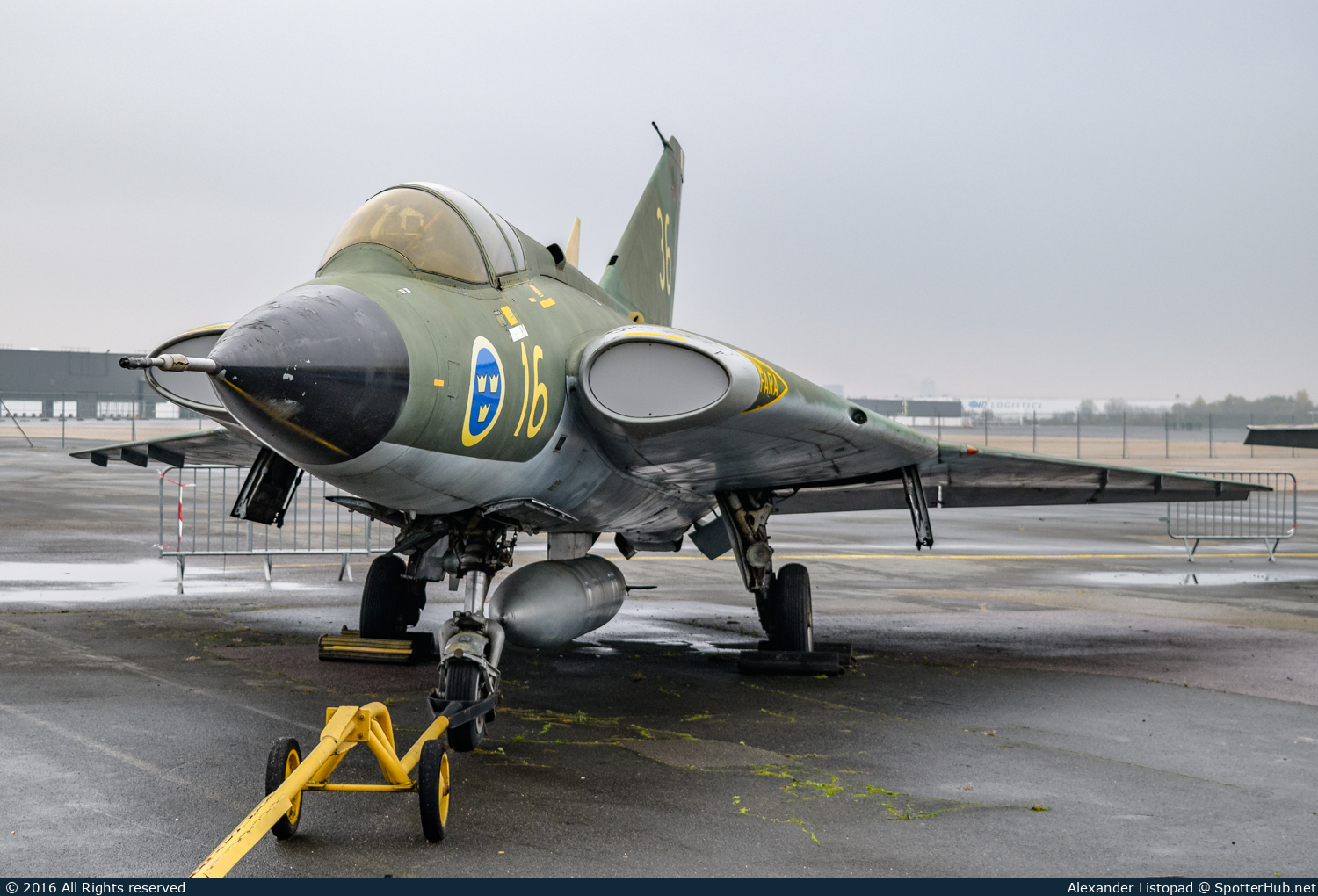 Photo of 35069 - Saab J 35A Draken operated by Swedish Air Force