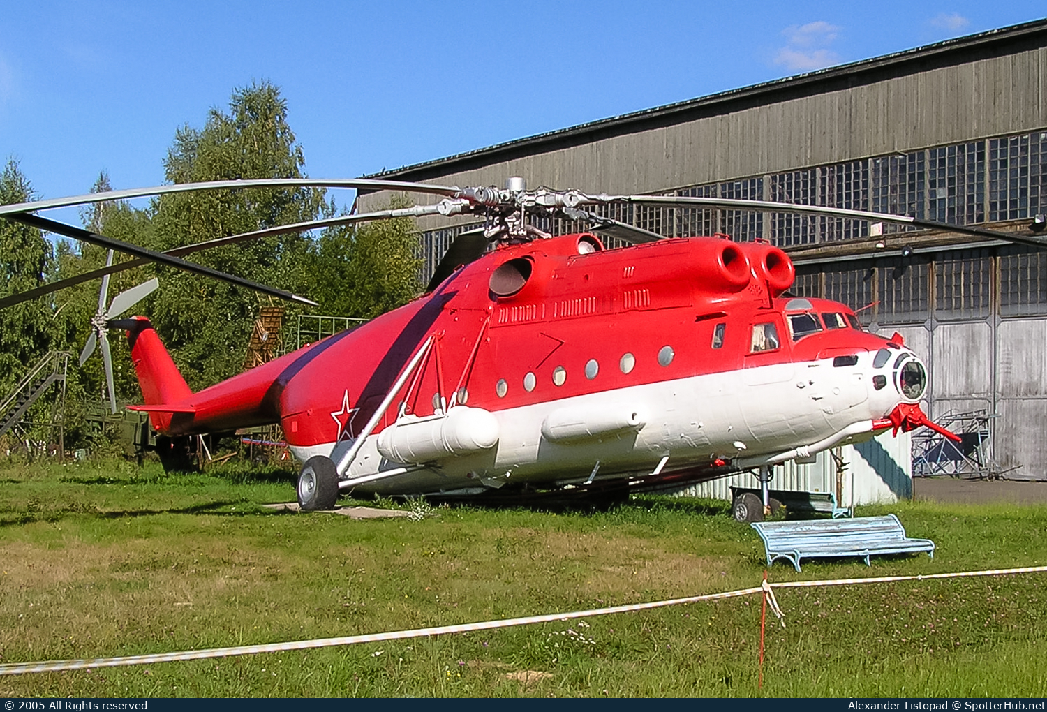 Photo of 41 - Mil Mi-6PG Hook-C operated by Soviet Air Forces