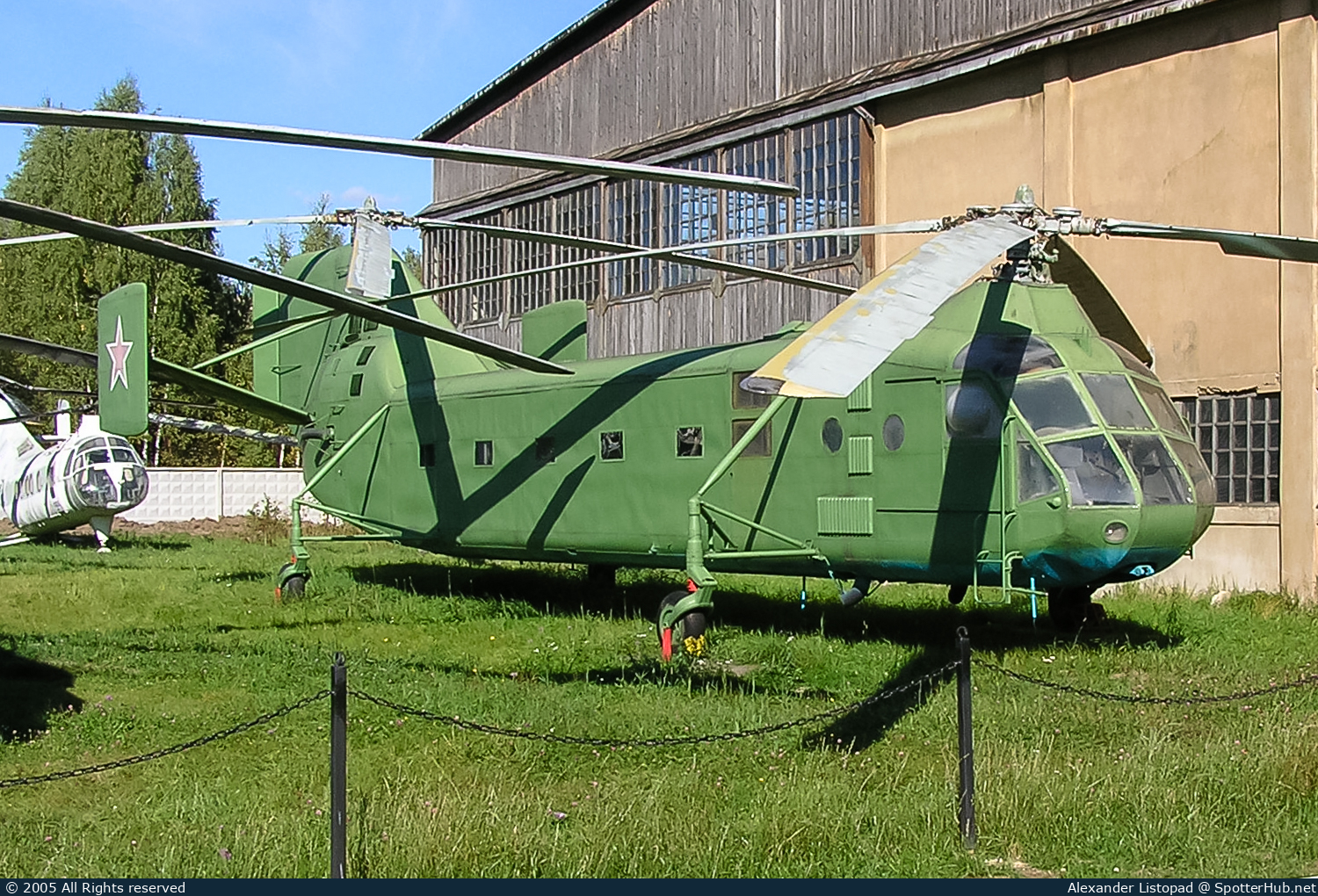 Photo of 51 - Yakovlev Yak-24U Horse operated by Soviet Air Forces