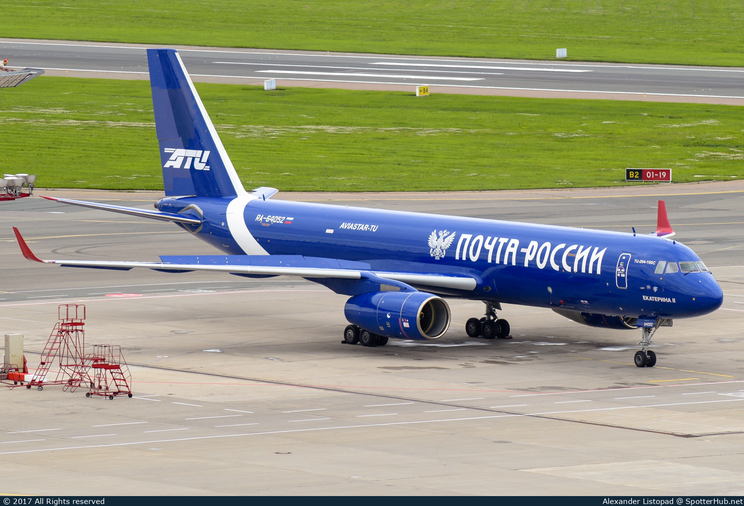 Photo of RA-64052 - Tupolev Tu-204-100 operated by Aviastar-TU Airlines