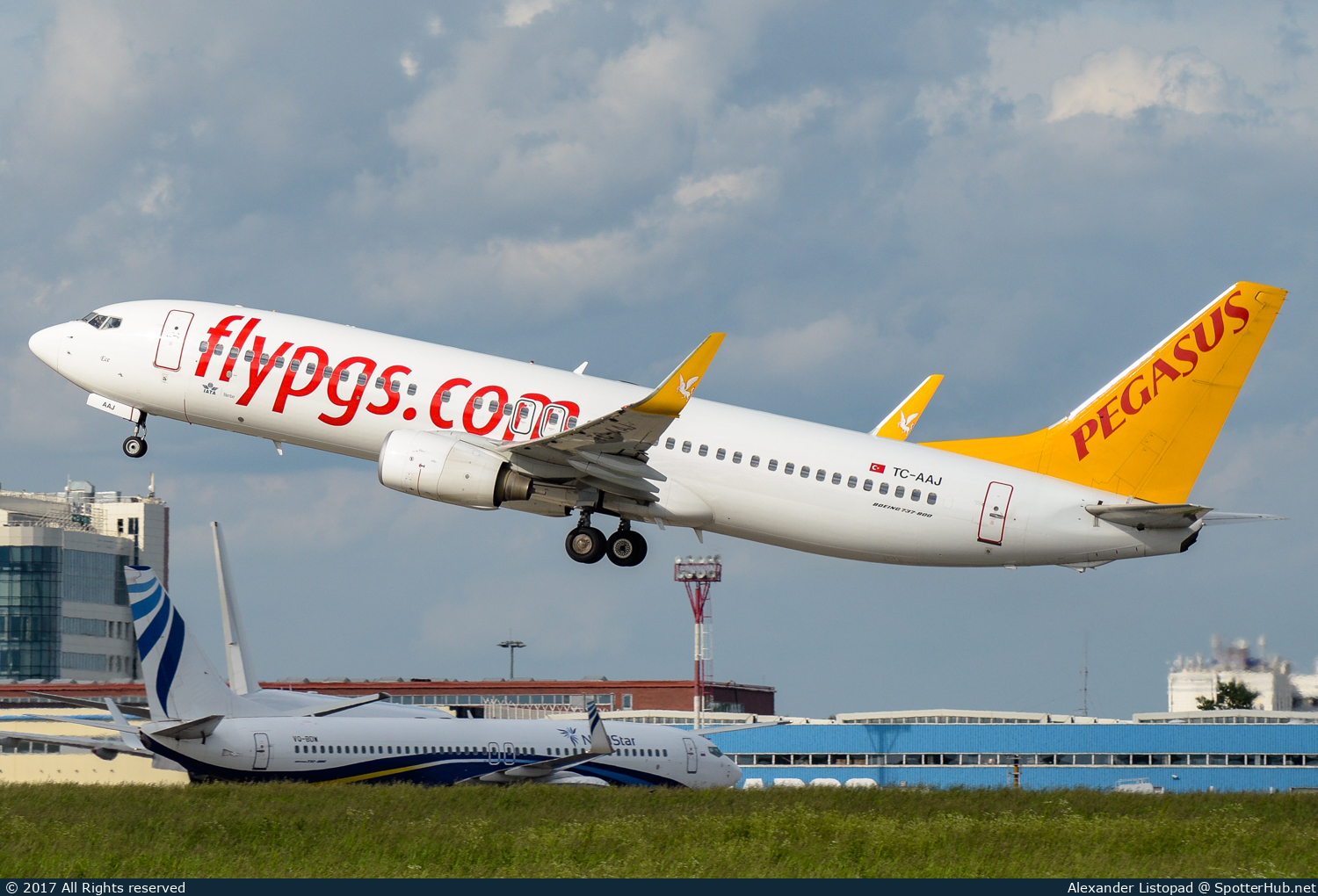Photo of TC-AAJ - Boeing 737-82R operated by Pegasus Airlines