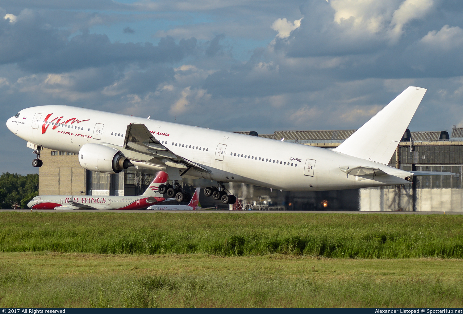 Photo of VP-BIC - Boeing 777-21H(ER) operated by VIM Airlines