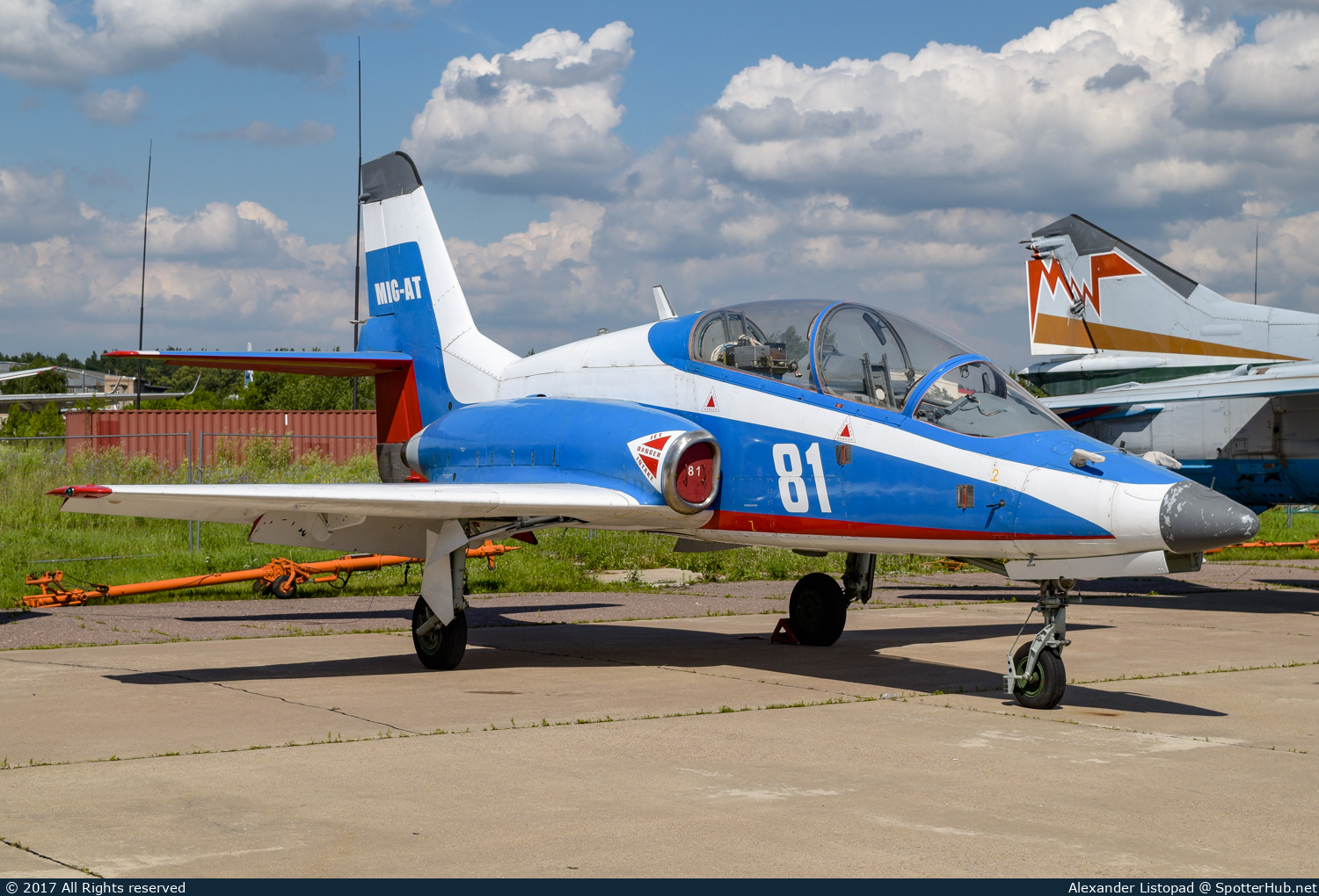 Photo of 81 - Mikoyan-Gurevich MiG-AT operated by MiG Design Bureau