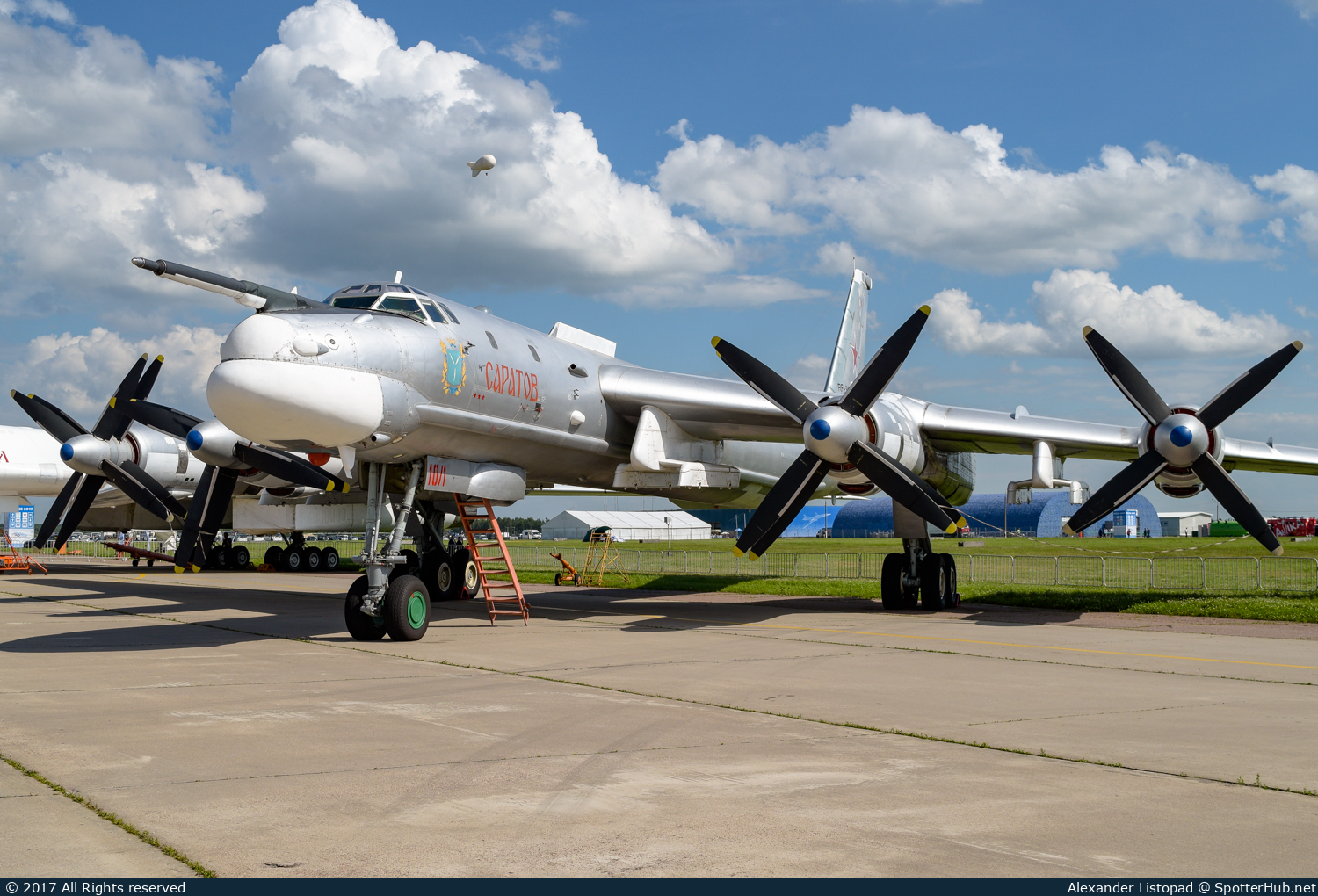 Photo of RF-94128 - Tupolev Tu-95MS Bear-H operated by Russian Air Force