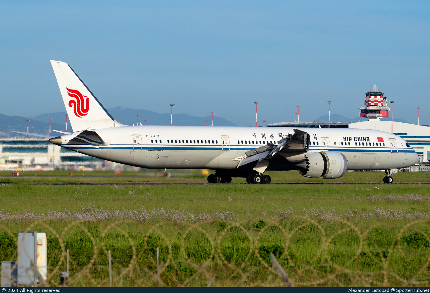 Photo of B-7879 - Boeing 787-9 Dreamliner operated by Air China