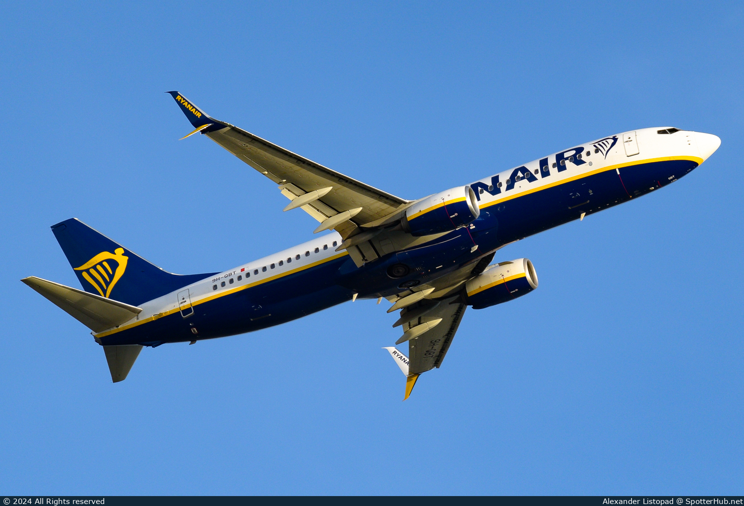 Photo of 9H-QBT - Boeing 737-8AS operated by Ryanair (opb Malta Air)