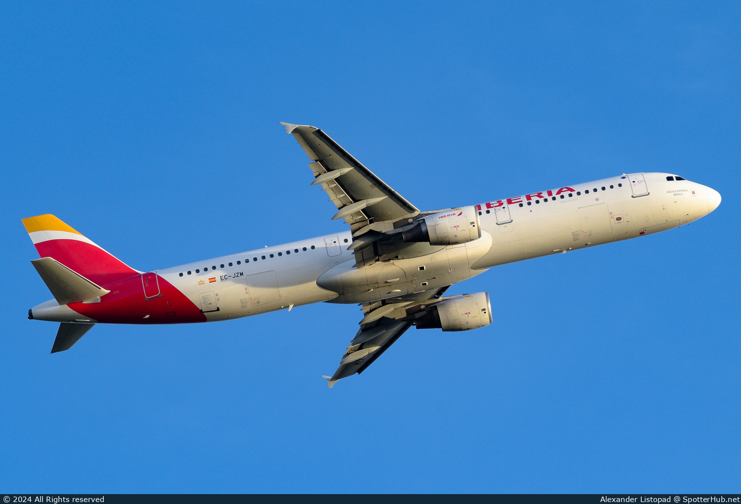 Photo of EC-JZM - Airbus A321-212 operated by Iberia