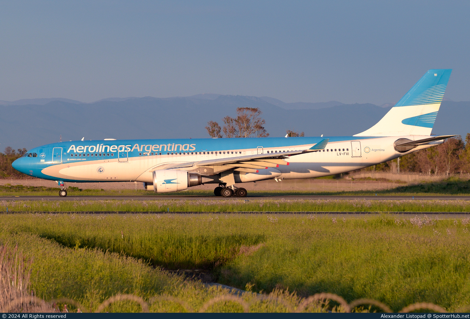 Photo of LV-FVI - Airbus A330-202 operated by Aerolíneas Argentinas