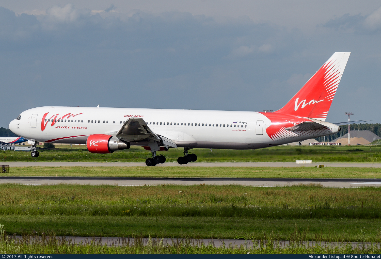 Photo of VP-BFI - Boeing 767-31A(ER) operated by VIM Airlines