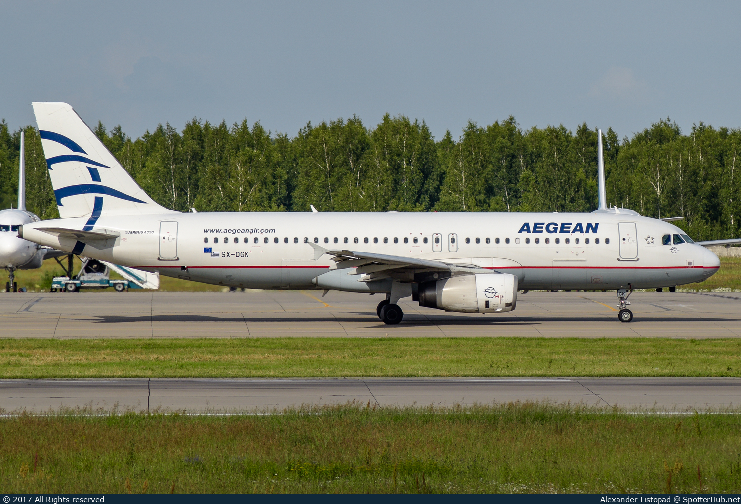 Photo of SX-DGK - Airbus A320-232 operated by Aegean Airlines