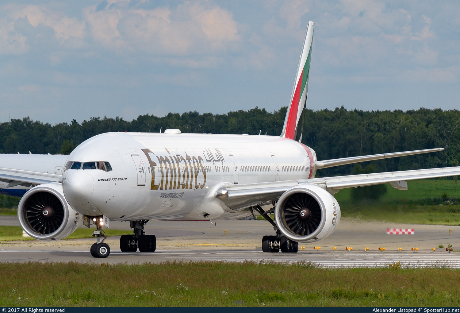 Photo of A6-EBB - Boeing 777-36N(ER) operated by Emirates