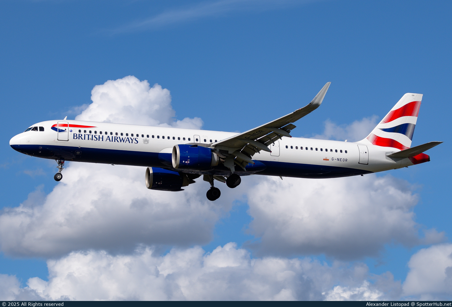 Photo of G-NEOR - Airbus A321-251NX operated by British Airways