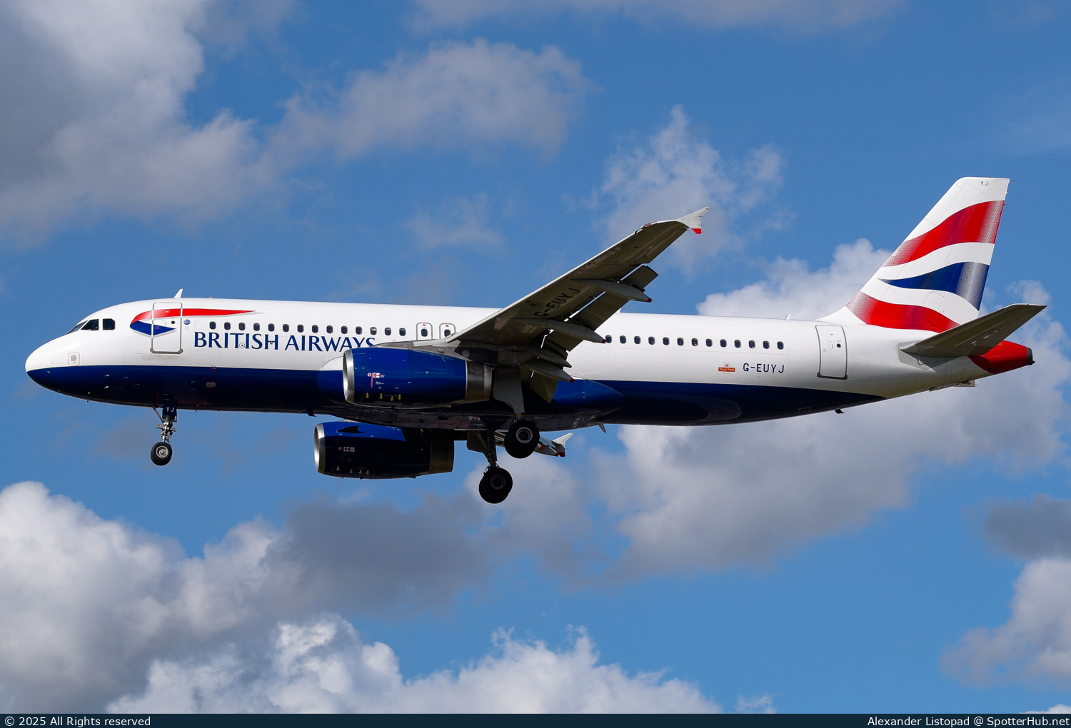 Photo of G-EUYJ - Airbus A320-232 operated by British Airways