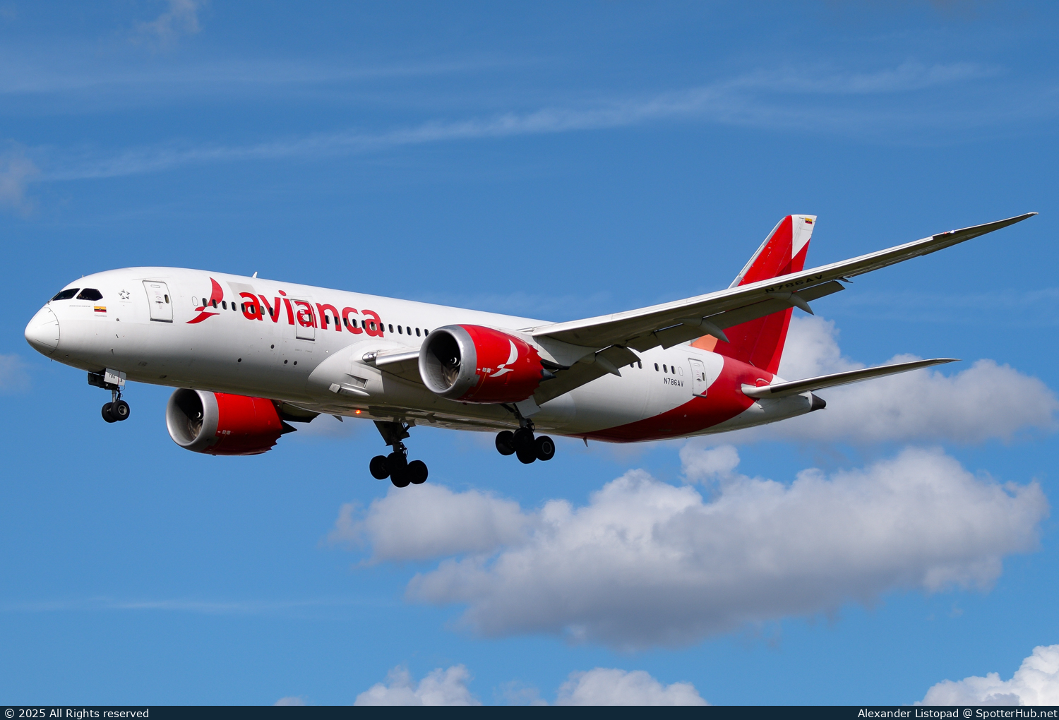 Photo of N786AV - Boeing 787-8 Dreamliner operated by Avianca