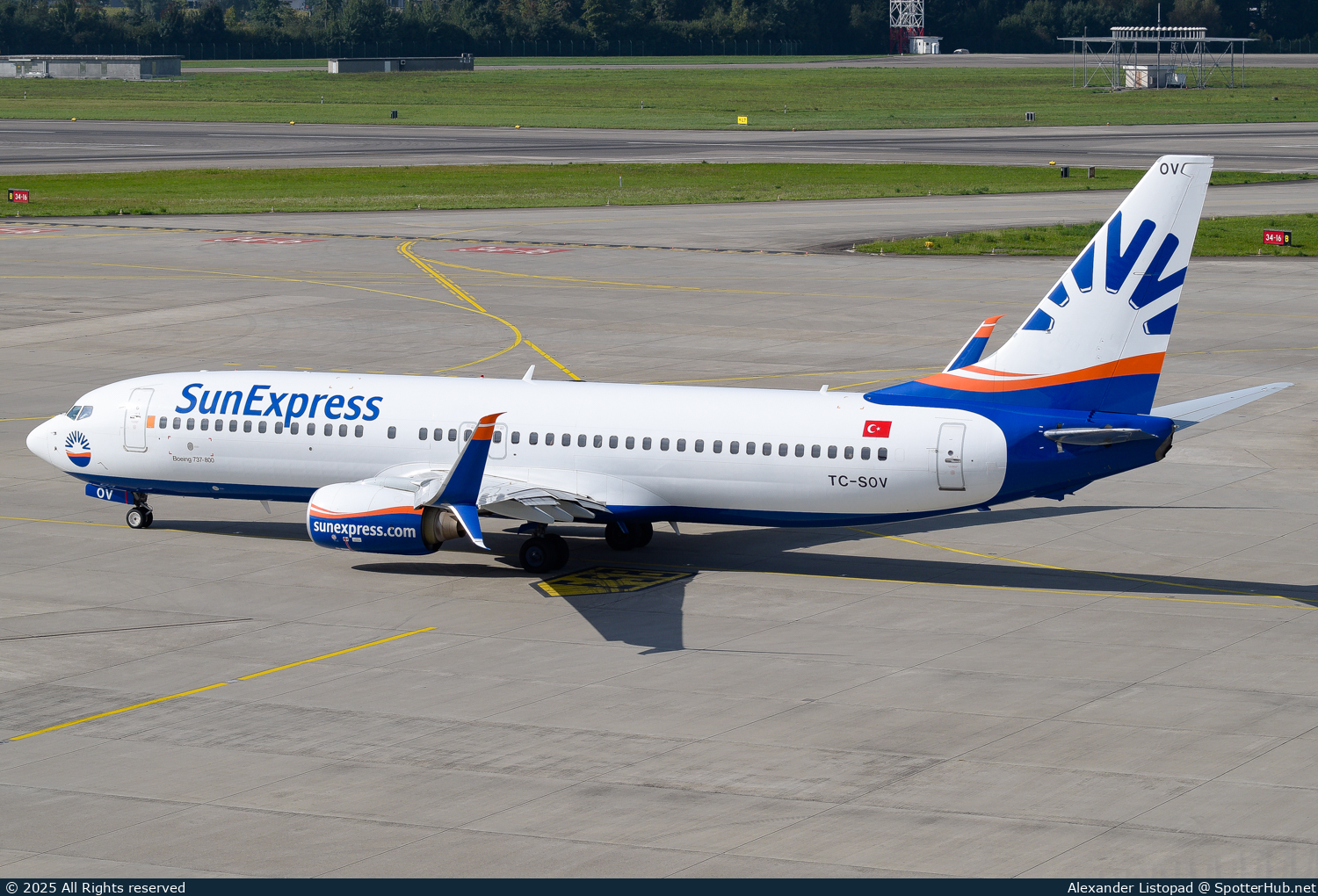 Photo of TC-SOV - Boeing 737-8HC operated by SunExpress