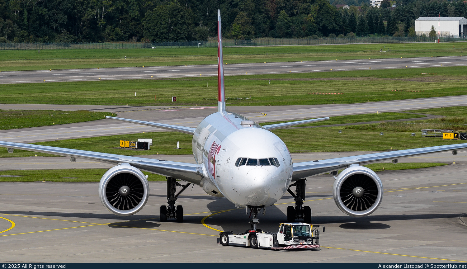 Photo of HB-JNK - Boeing 777-3DE(ER) operated by Swiss International Air Lines