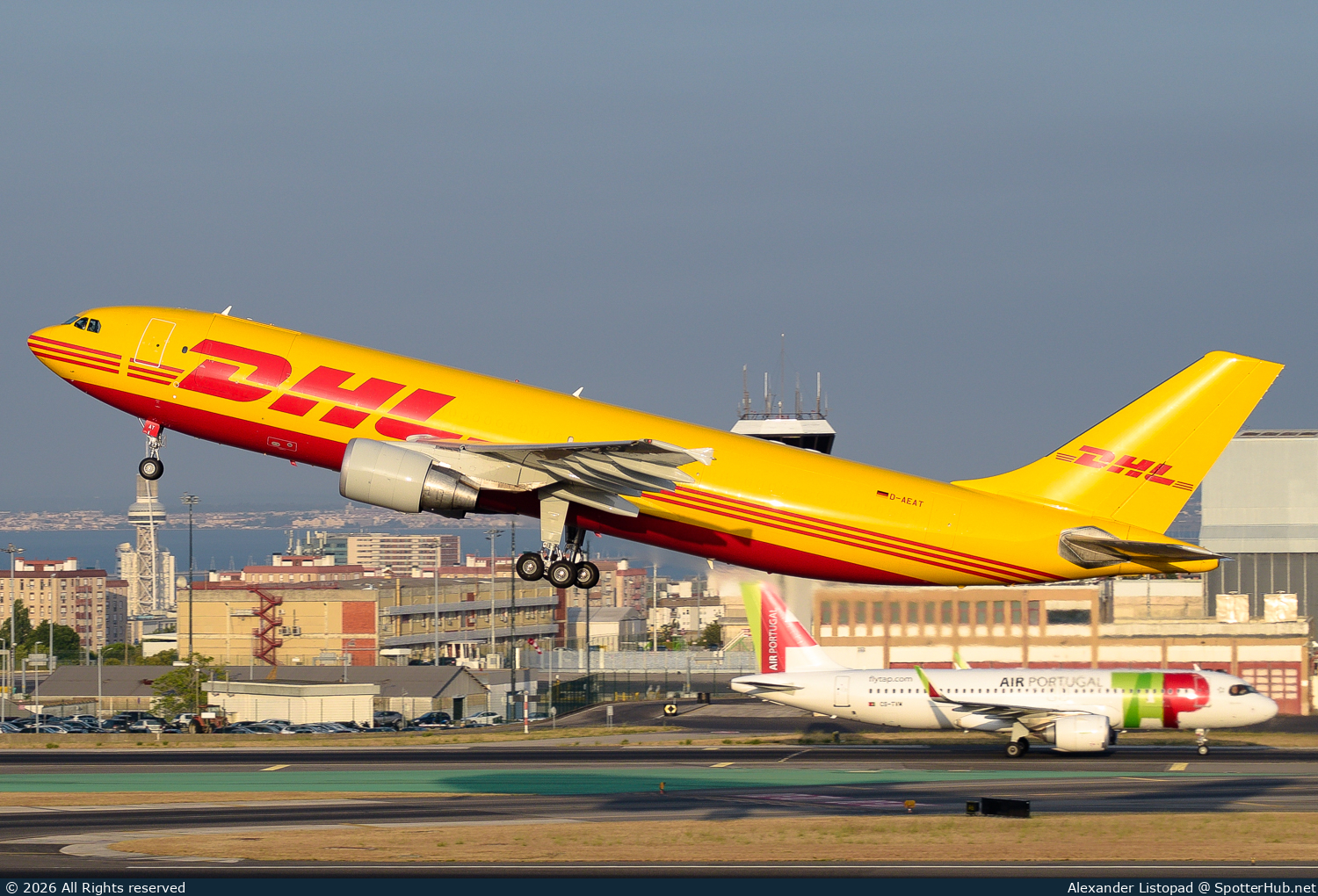 Photo of D-AEAT - Airbus A300B4-622R(F) operated by European Air Transport