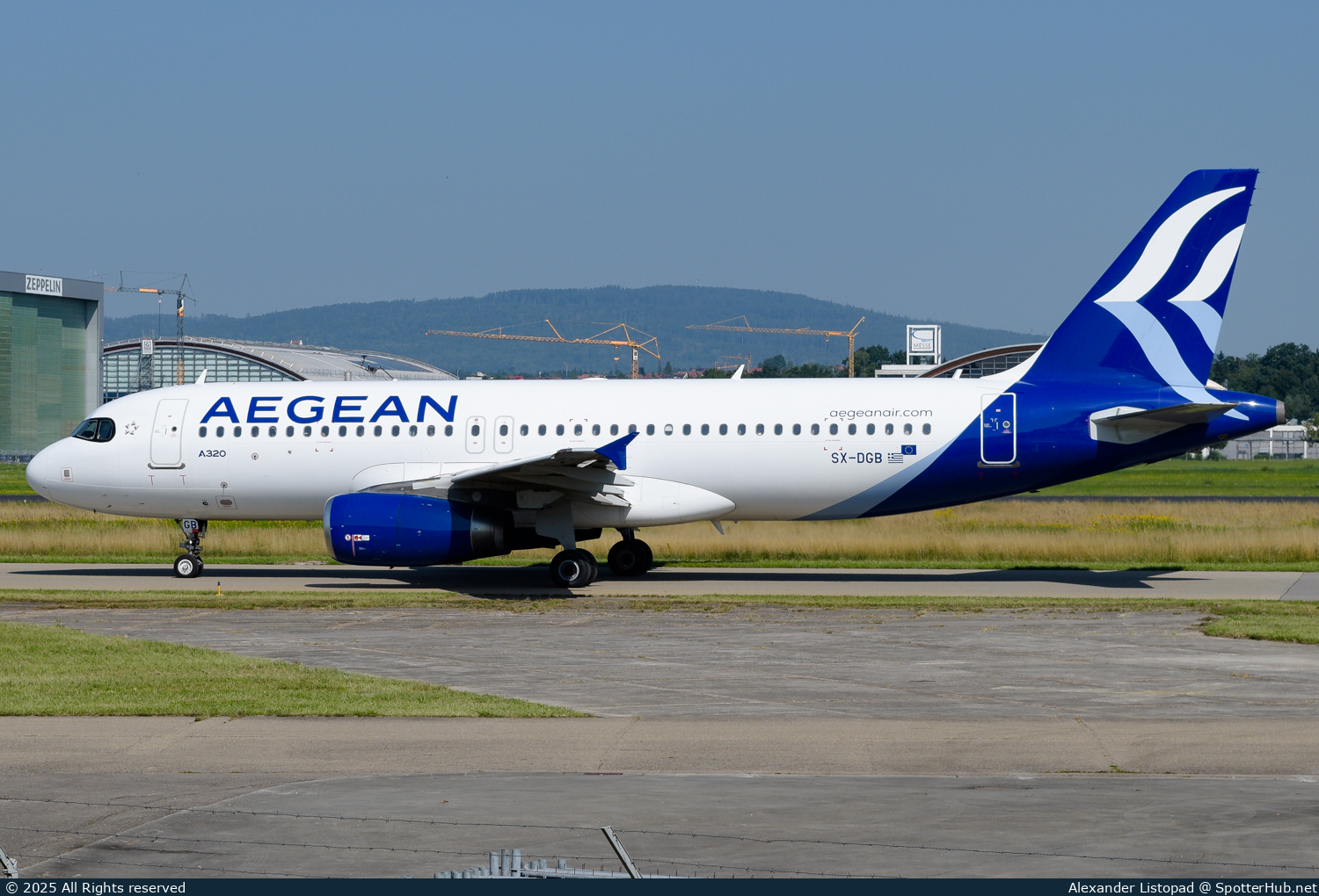 Photo of SX-DGB - Airbus A320-232 operated by Aegean Airlines