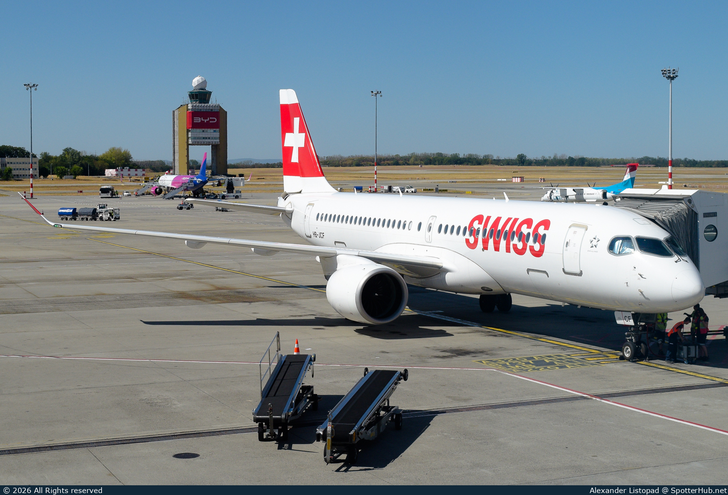 Photo of HB-JCF - Airbus A220-300 operated by Swiss International Air Lines