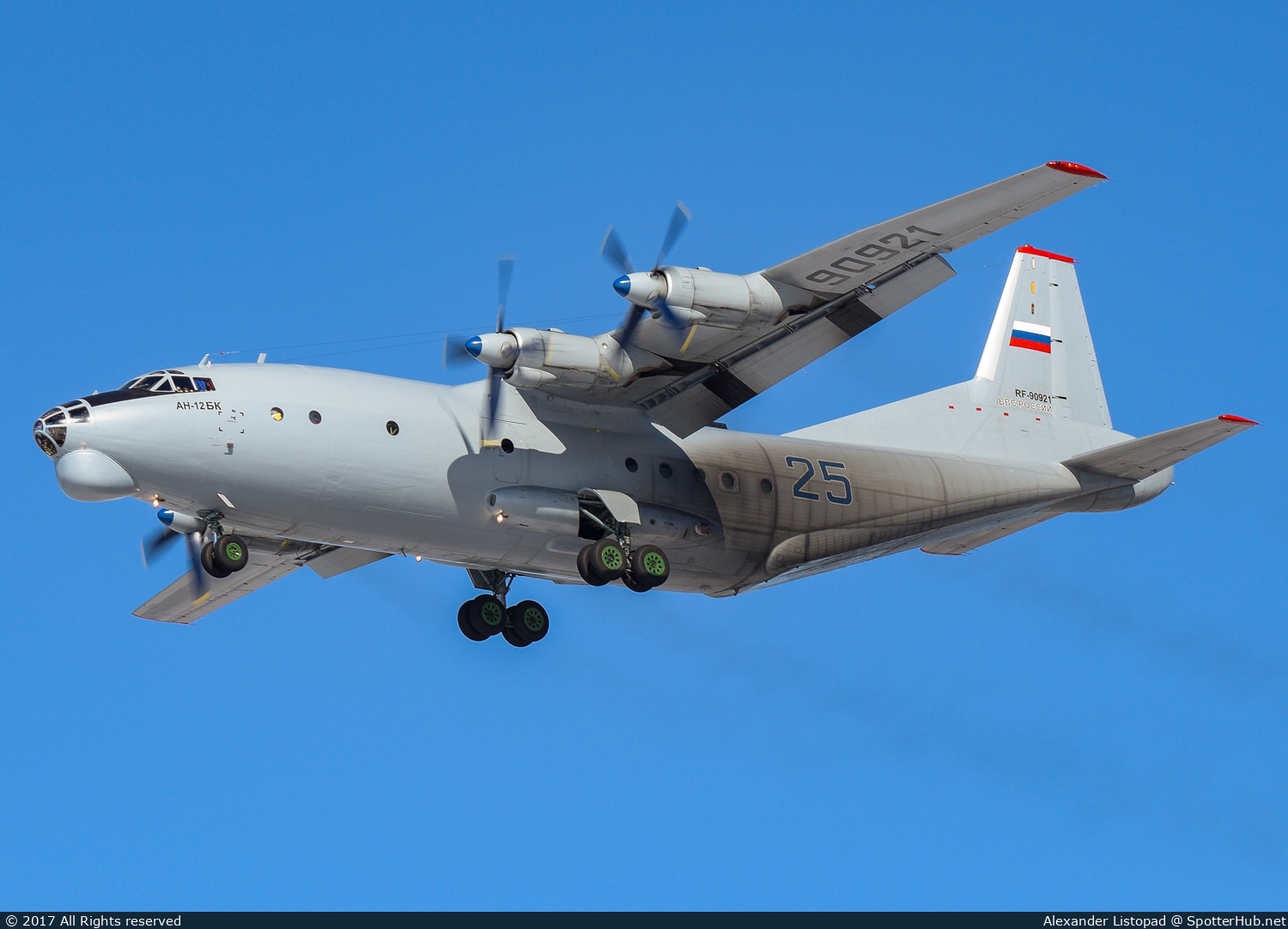 Photo of RF-90921 - Antonov An-12BK operated by Russian Air Force