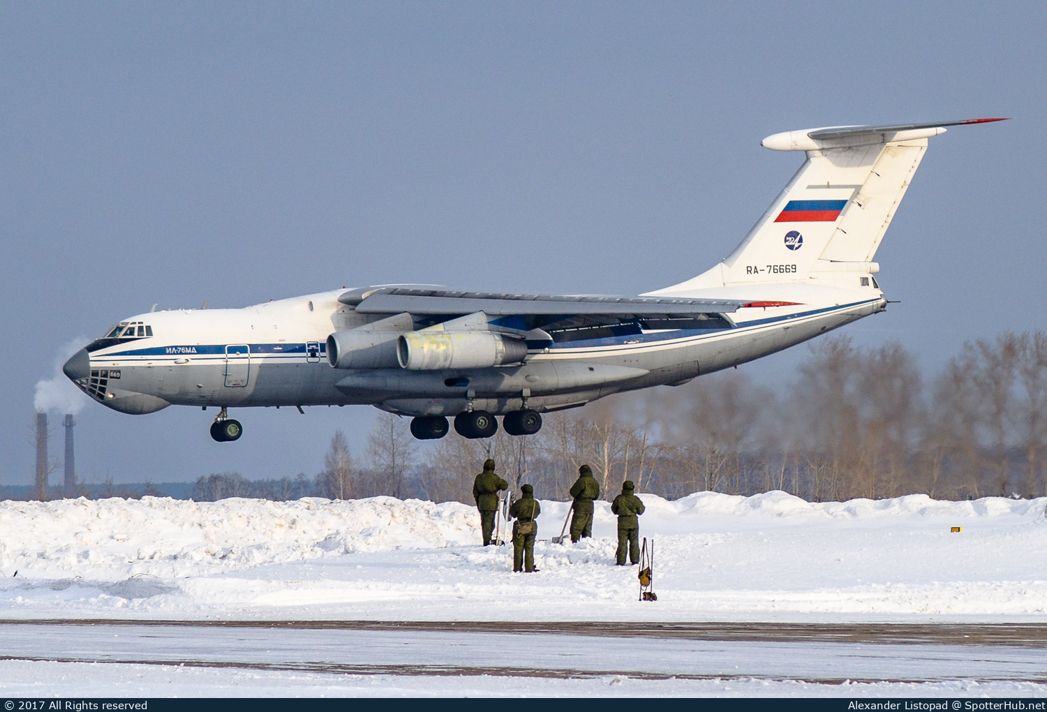 Photo of RA-76669 - Ilyushin Il-76MD operated by Russian Air Force