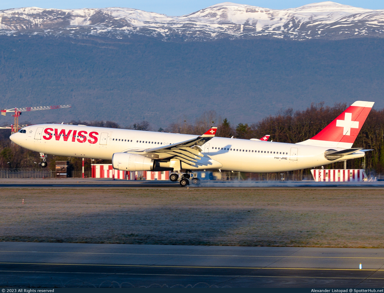 Photo of HB-JHE - Airbus A330-343 operated by Swiss International Air Lines