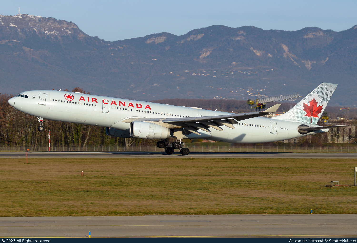Photo of C-GHKX - Airbus A330-343 operated by Air Canada