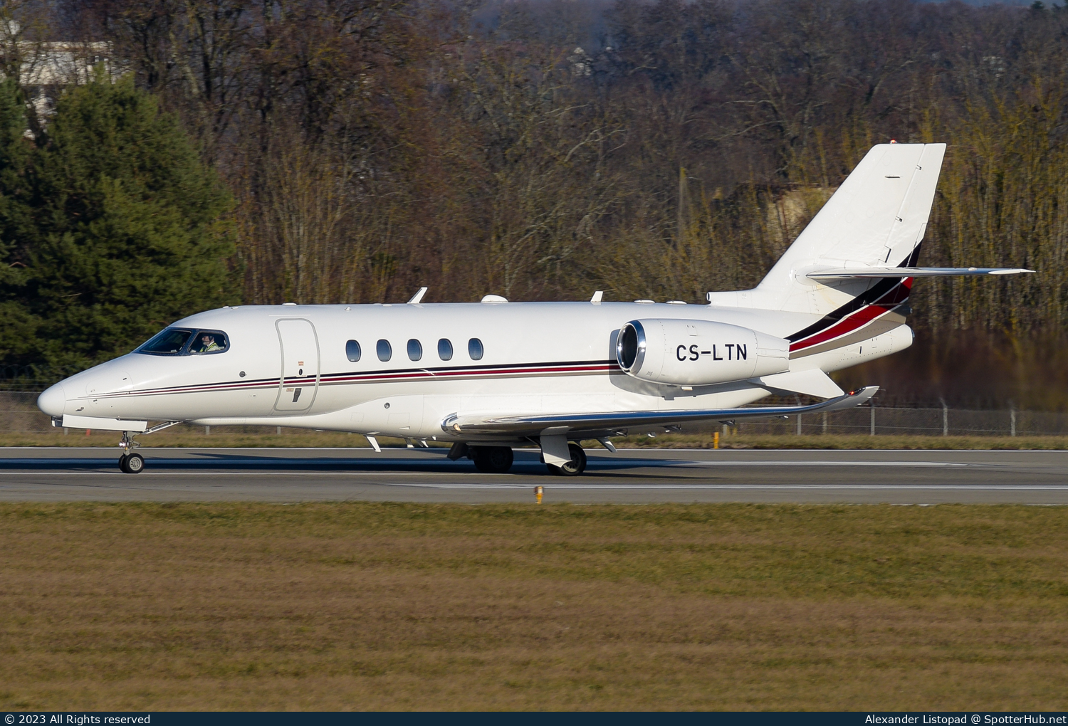 Photo of CS-LTN - Cessna 680A Citation Latitude operated by NetJets Europe