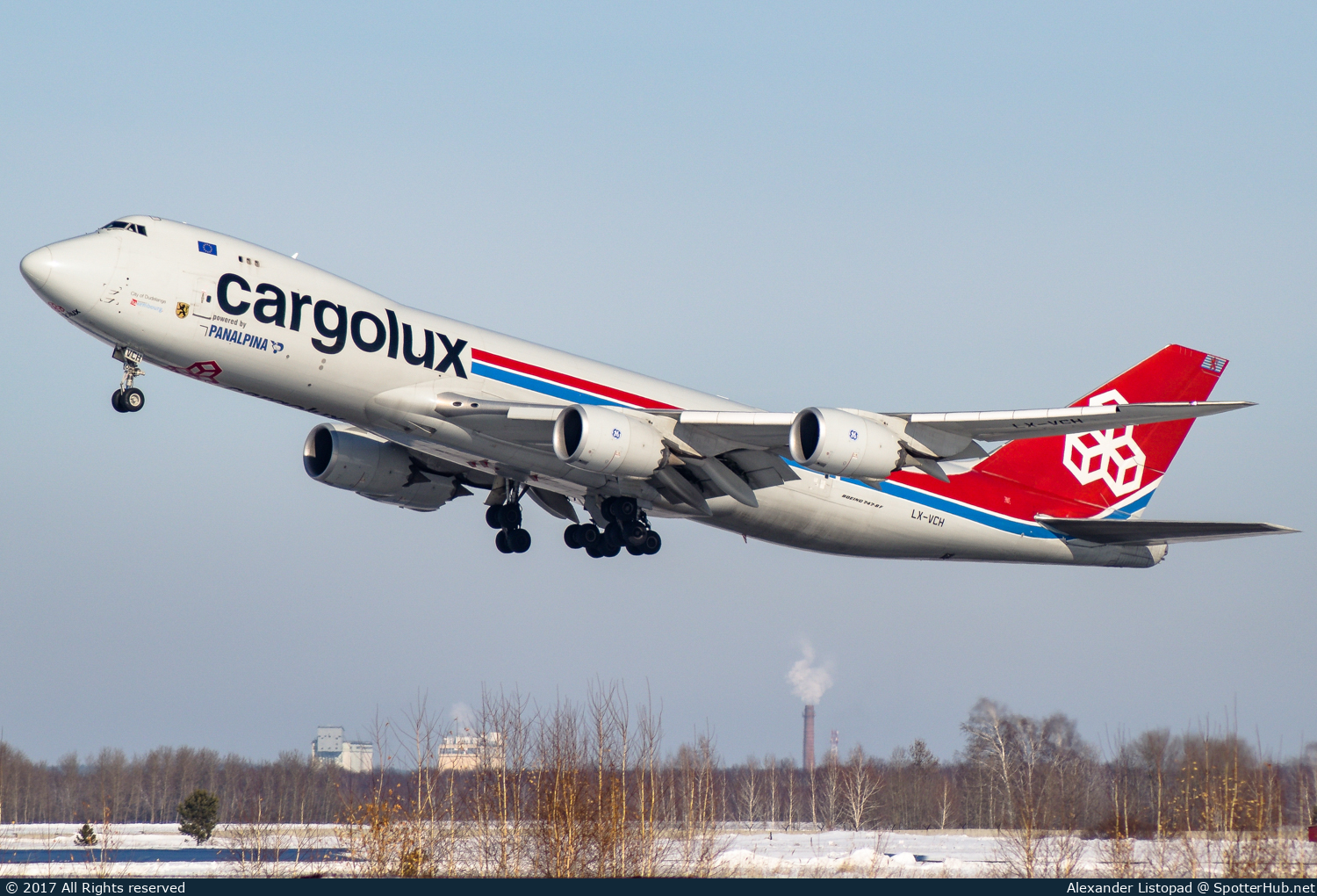 Photo of LX-VCH - Boeing 747-8R7F operated by Cargolux