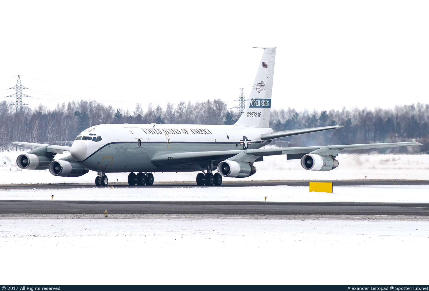 Photo of 61-2672 - Boeing OC-135B Open Skies operated by US Air Force
