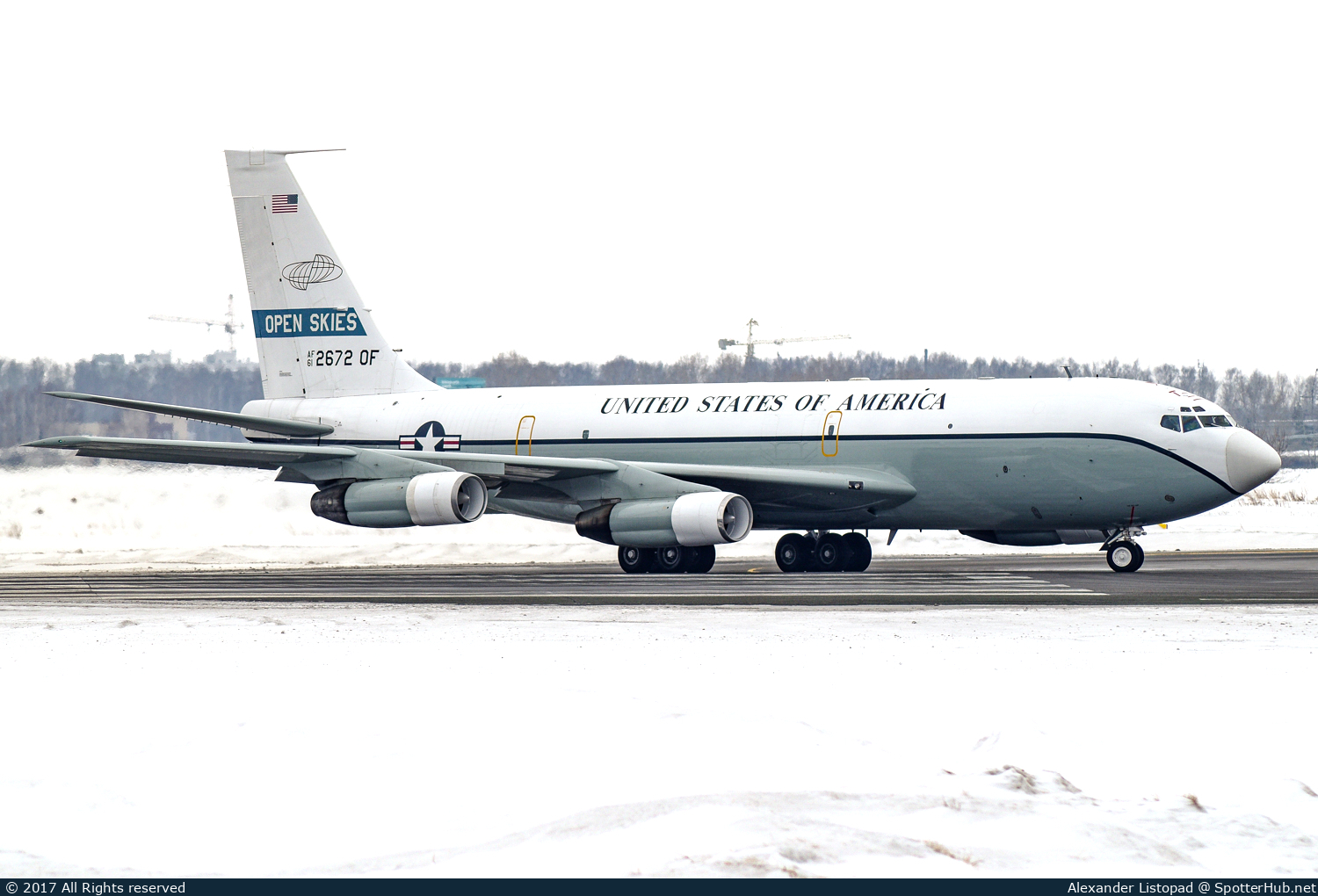 Photo of 61-2672 - Boeing OC-135B Open Skies operated by US Air Force