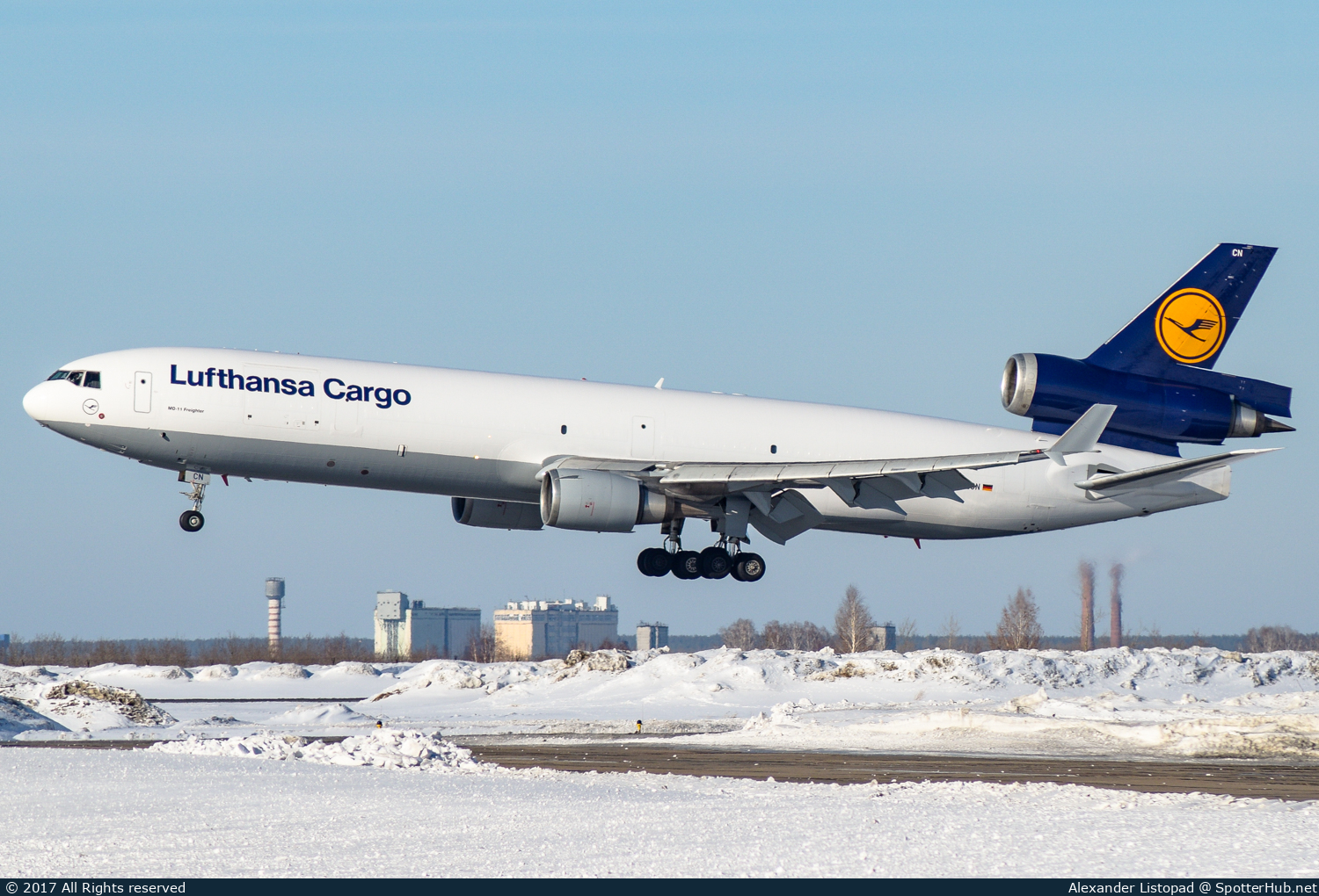 Photo of D-ALCN - McDonnell Douglas MD-11(F) operated by Lufthansa Cargo