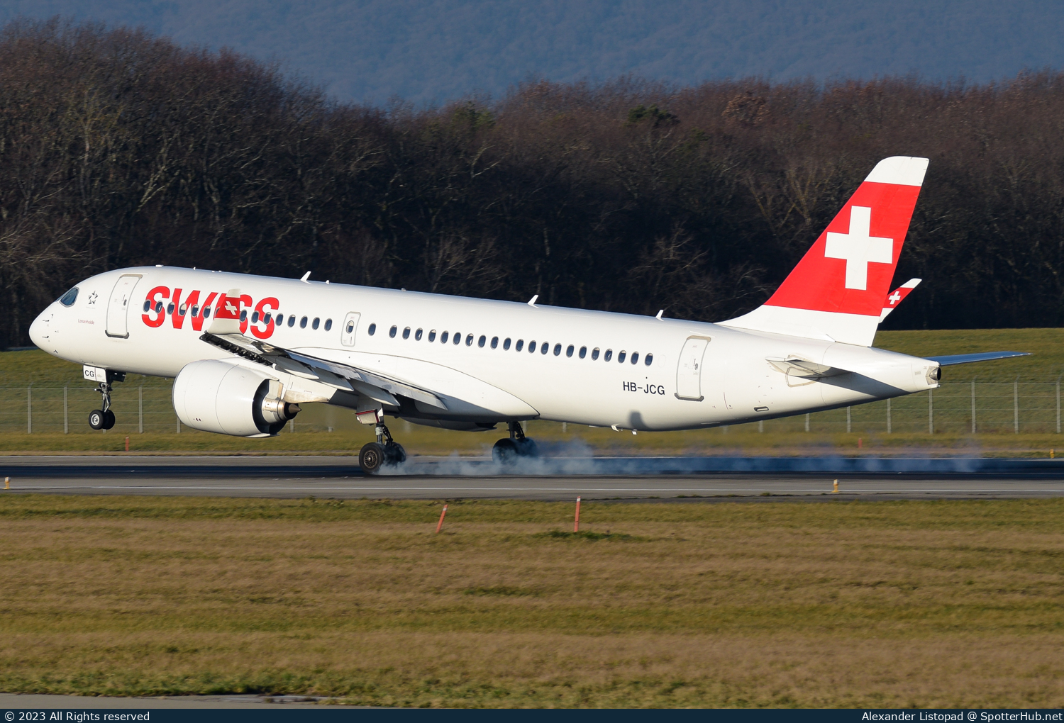 Photo of HB-JCG - Airbus A220-300 operated by Swiss International Air Lines