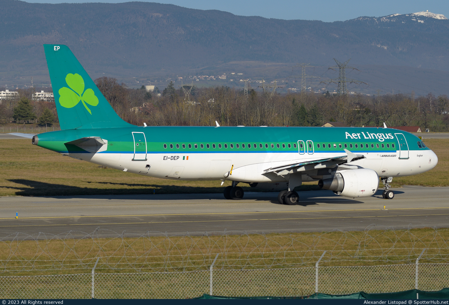 Photo of EI-DEP - Airbus A320-214 operated by Aer Lingus