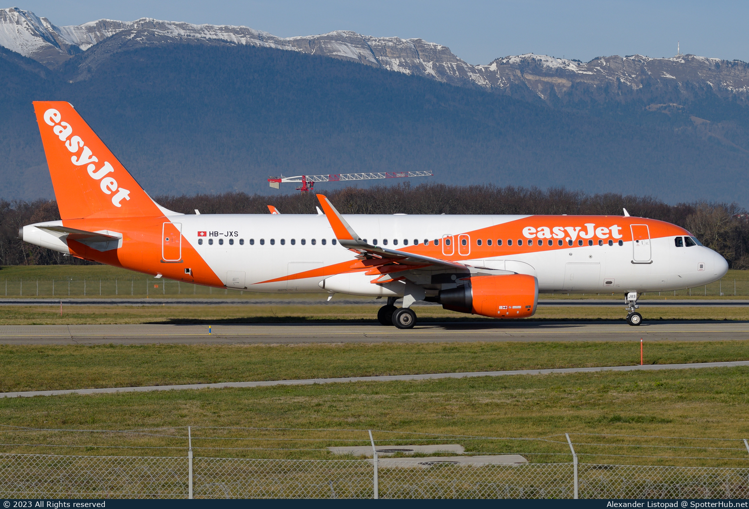 Photo of HB-JXS - Airbus A320-214 operated by easyJet Switzerland