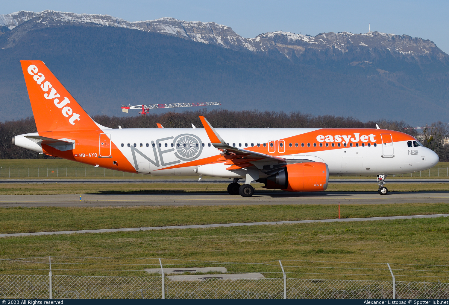 Photo of HB-AYQ - Airbus A320-251N operated by easyJet Switzerland