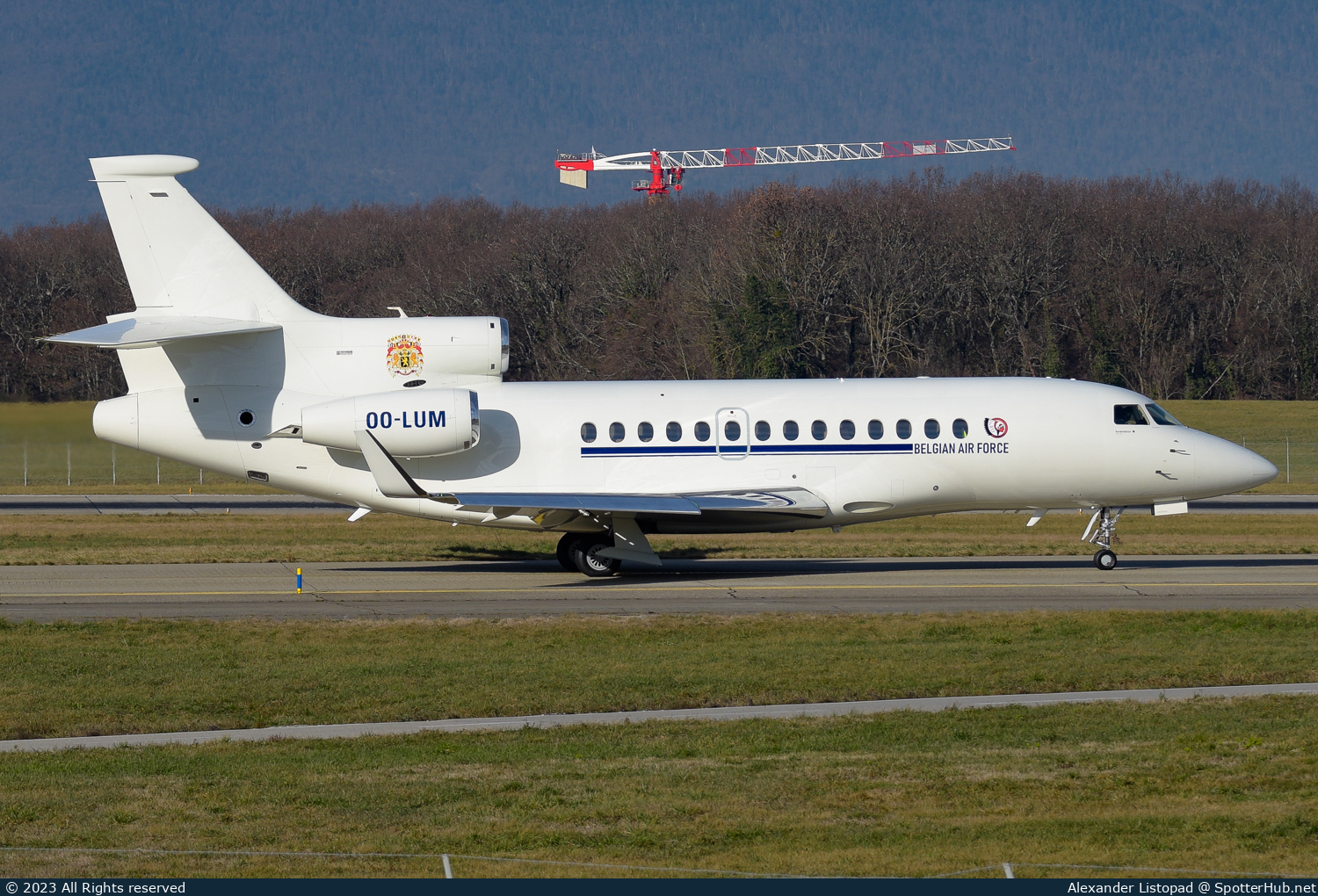 Photo of OO-LUM - Dassault Falcon 7X operated by Belgian Air Force (opb Luxaviation Belgium)