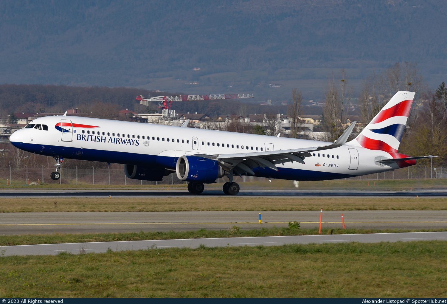Photo of G-NEOV - Airbus A321-251NX operated by British Airways