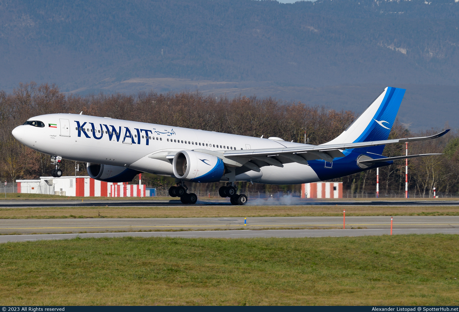Photo of 9K-APH - Airbus A330-841 operated by Kuwait Airways
