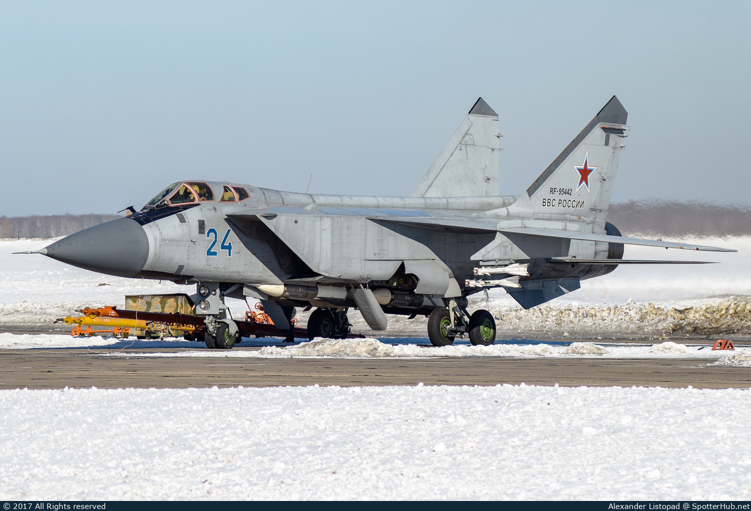 Photo of RF-95442 - Mikoyan-Gurevich MiG-31BS Foxhound operated by Russian Air Force