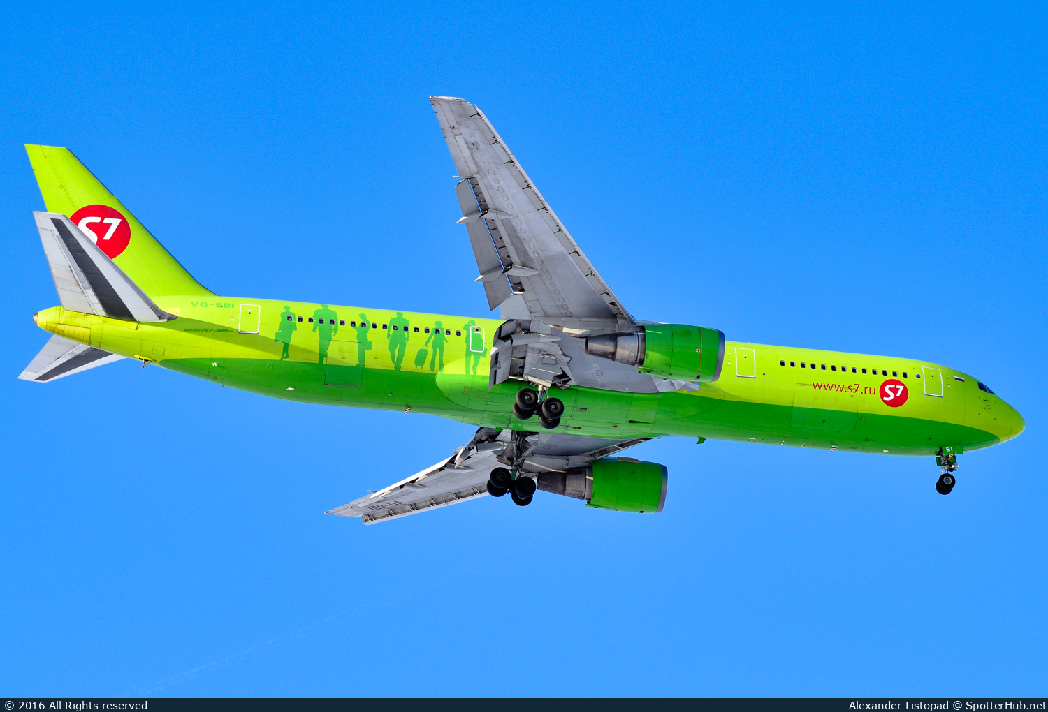 Photo of VQ-BBI - Boeing 767-328(ER) operated by S7 Airlines