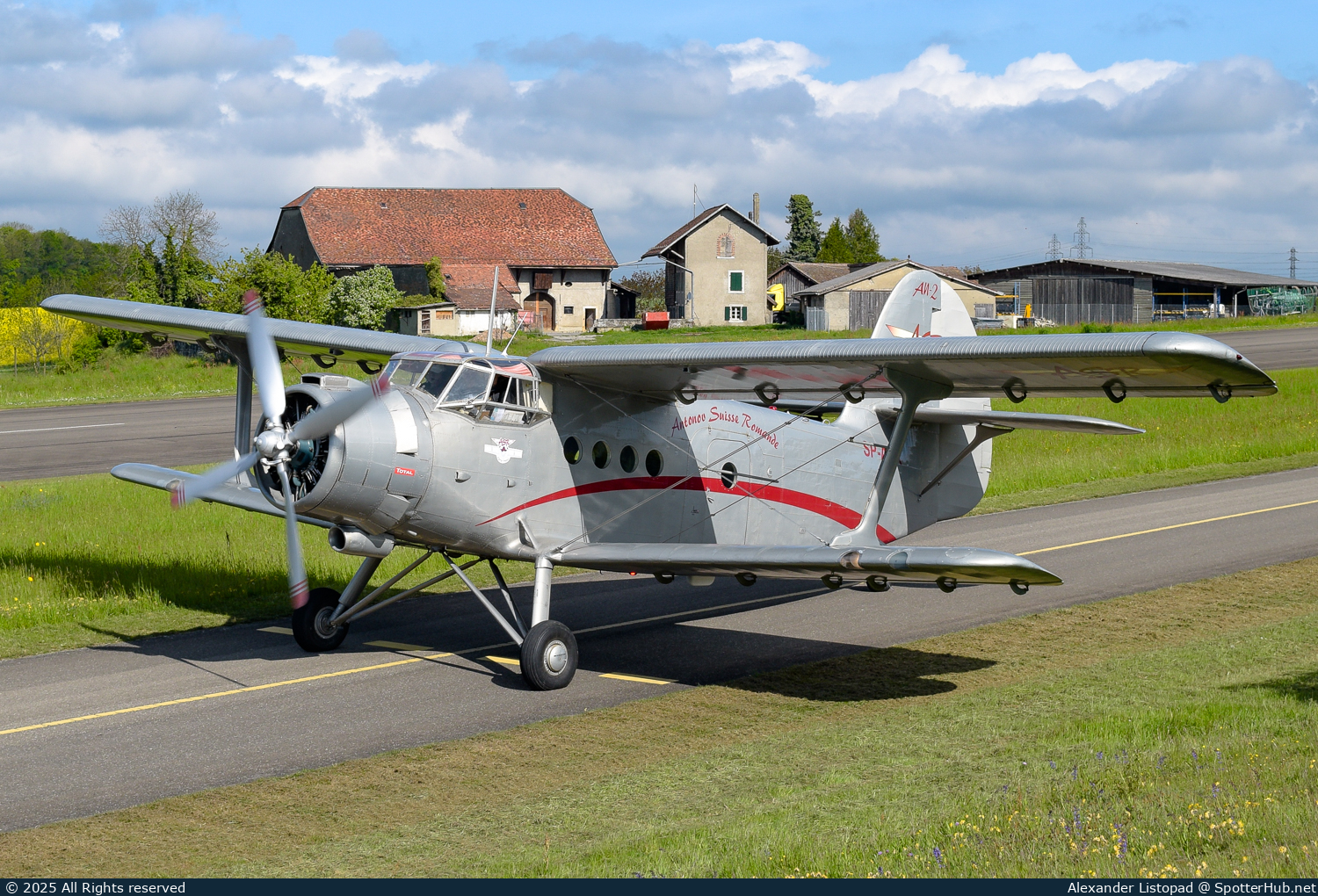Photo of SP-ASR - PZL-Mielec An-2TP operated by Antonov Suisse Romande