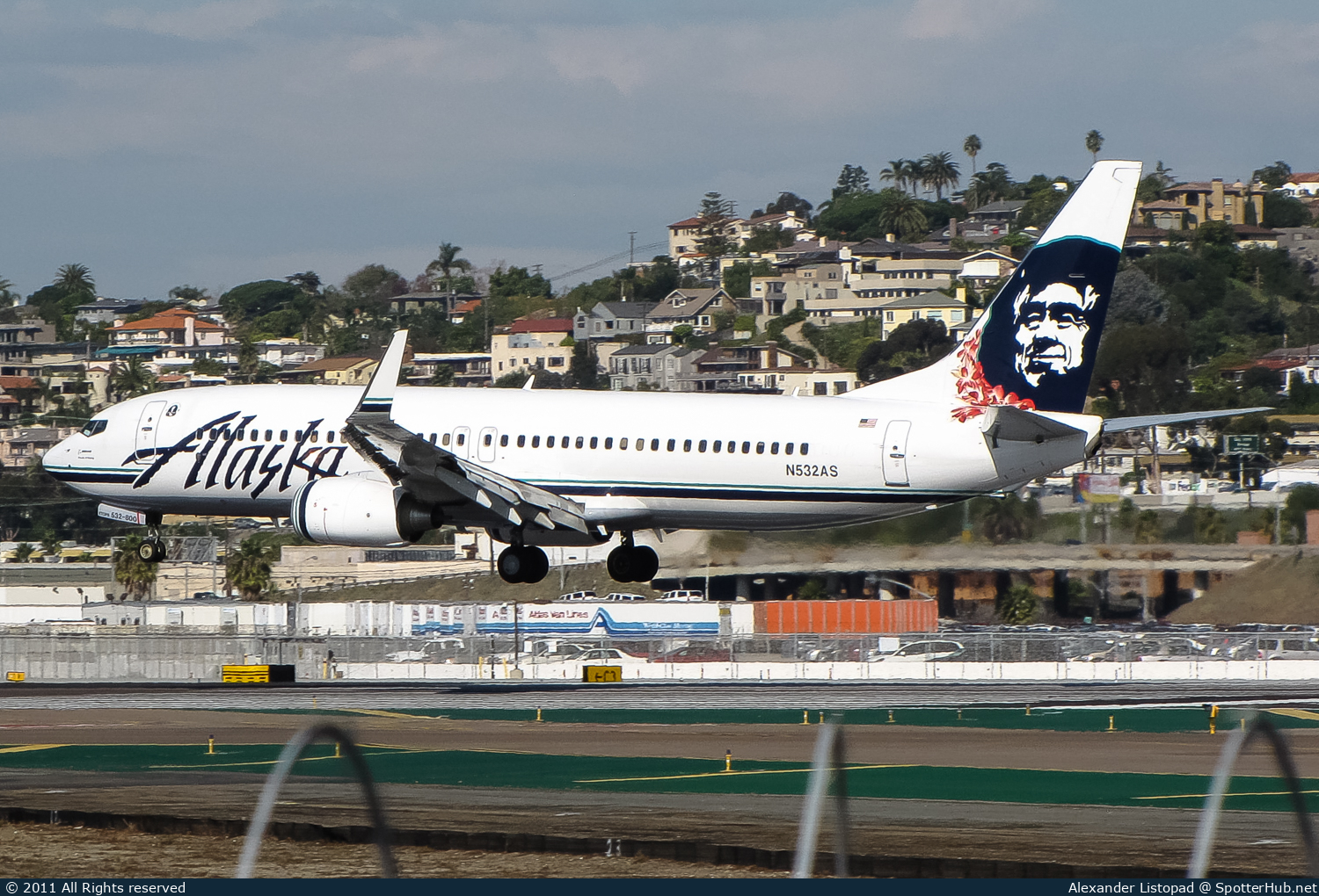 Photo of N532AS - Boeing 737-890 operated by Alaska Airlines