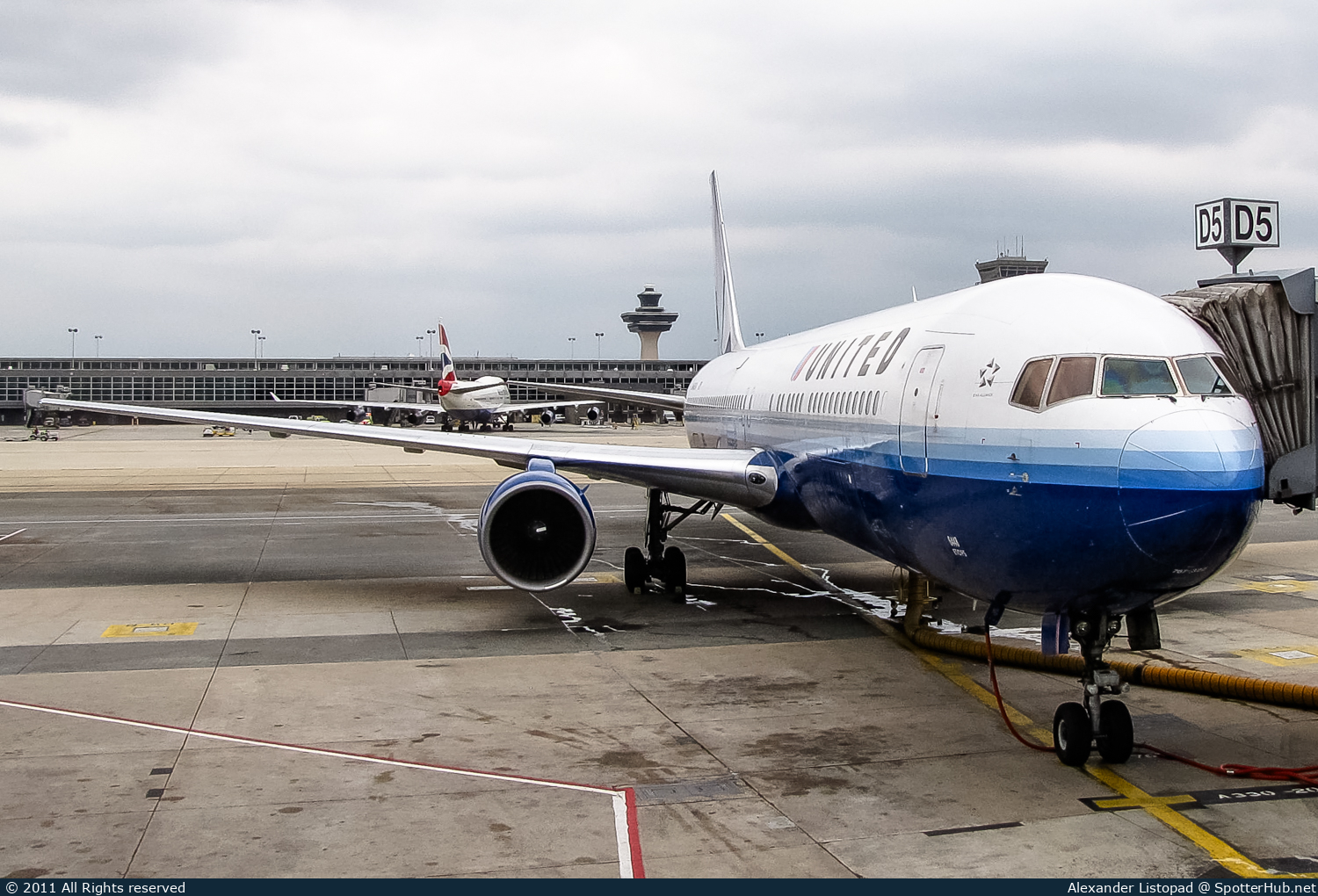 Photo of N648UA - Boeing 767-322(ER) operated by United Airlines