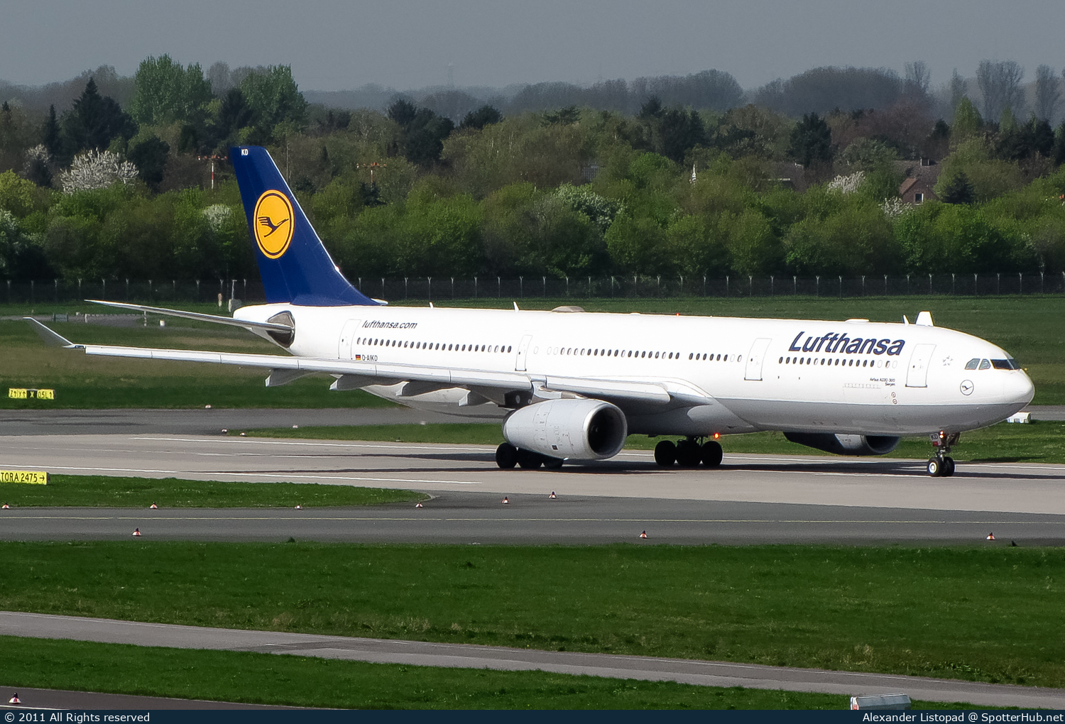 Photo of D-AIKD - Airbus A330-343 operated by Lufthansa