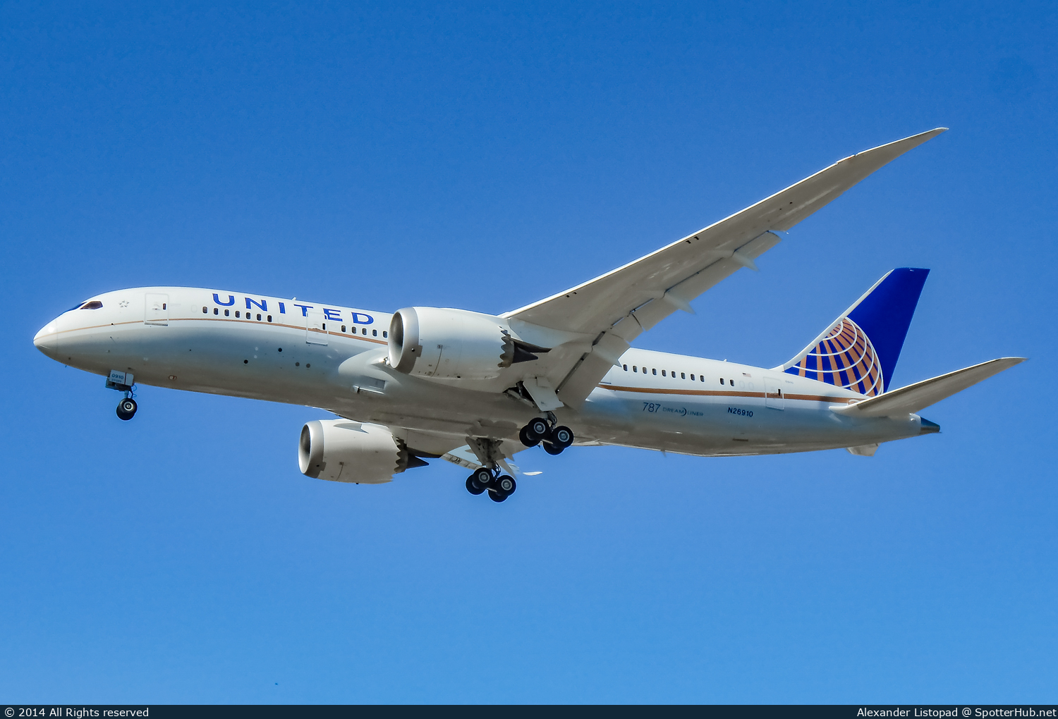 Photo of N26910 - Boeing 787-8 Dreamliner operated by United Airlines