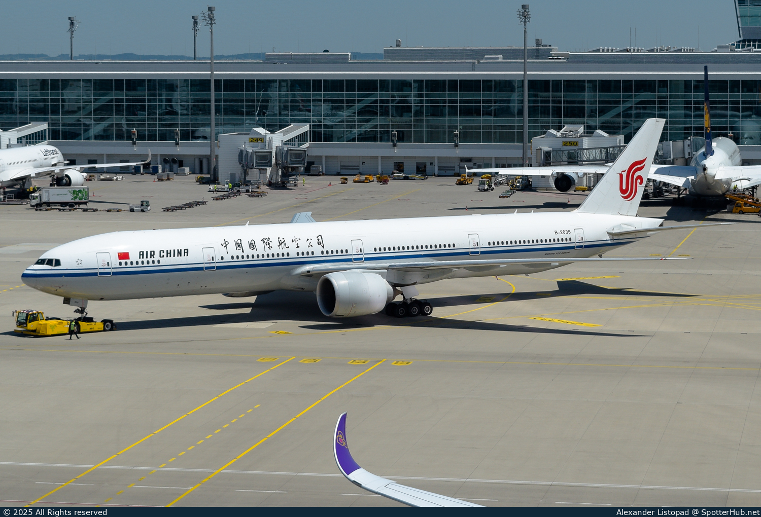 Photo of B-2036 - Boeing 777-39L(ER) operated by Air China
